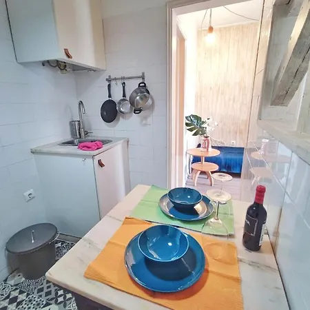 Small Lovely Apartament Lizbona