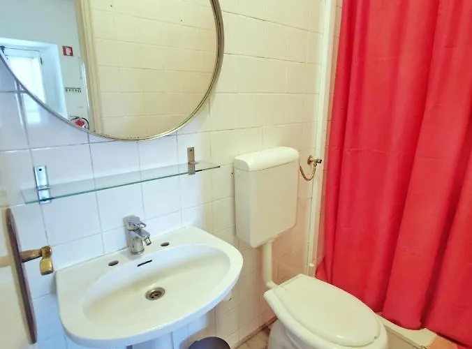 Small Lovely * 리스본